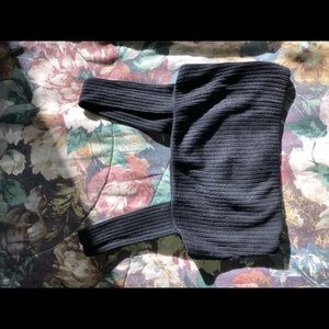 Everyday crop tee. Cute. size medium